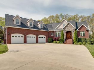540 Beckridge Rd, McMinnville, TN 37110