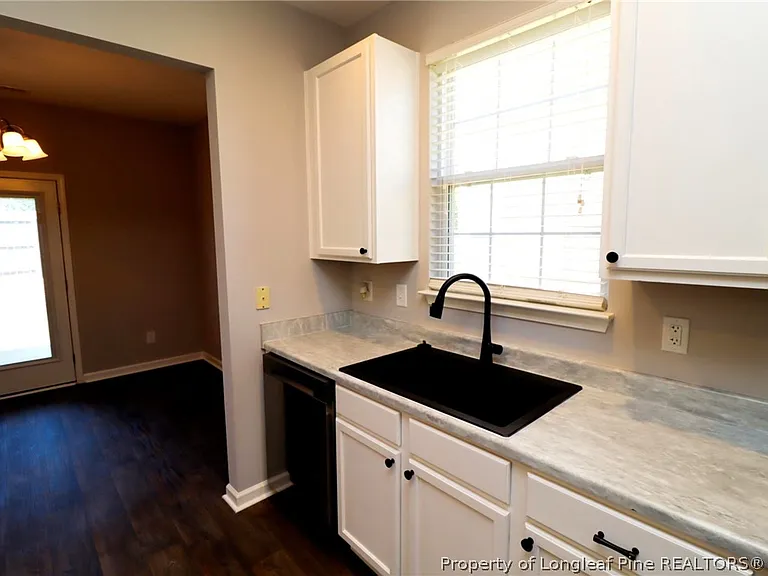 5112 Mabe Dr — Photo 11