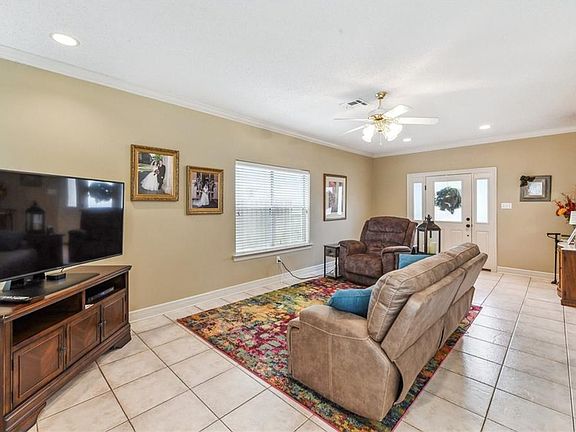 3rd image of 4224 Chateau Lafitte Dr N
