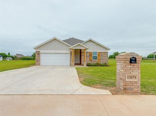 13075 Mannington Rd, Edmond, OK 73025