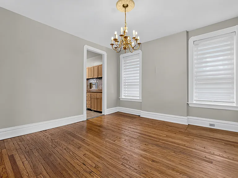 4325 Maryland Ave — Photo 17