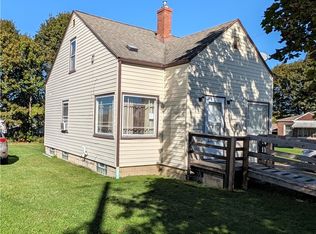 173 Como Ave, Struthers, OH 44471