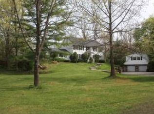 221-223 Carpenter Rd, Hopewell Junction, NY 12533