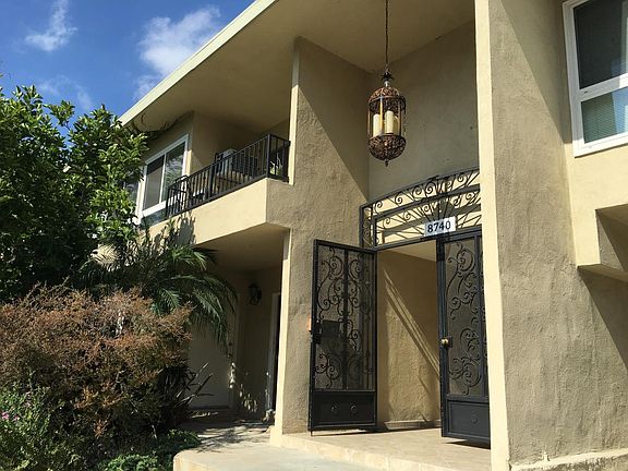 2nd image of 8740 Owensmouth Ave APT 18
