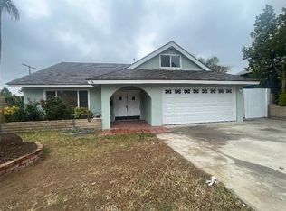 425 Annette Pl, Corona, CA 92879