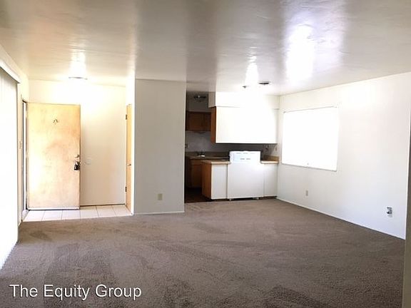 5th image of 808 E Kaweah Ave #A