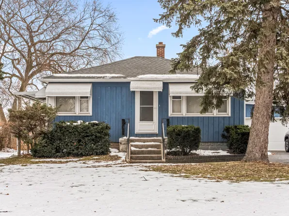 17W157 Foster Ave, Wood Dale, IL 60191