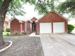 7613 Parkside Trl, Fort Worth, TX 76137
