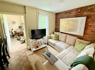 14 Grove St APT 5, Boston, MA 02114