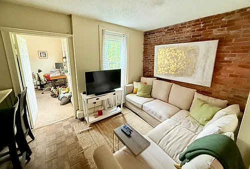 14 Grove St #5 Photo 1