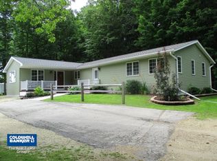 22801 W Hillcrest Rd, Brillion, WI 54110