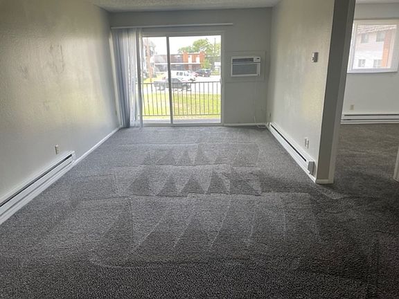 3rd image of 363 W 4800 S APT 507