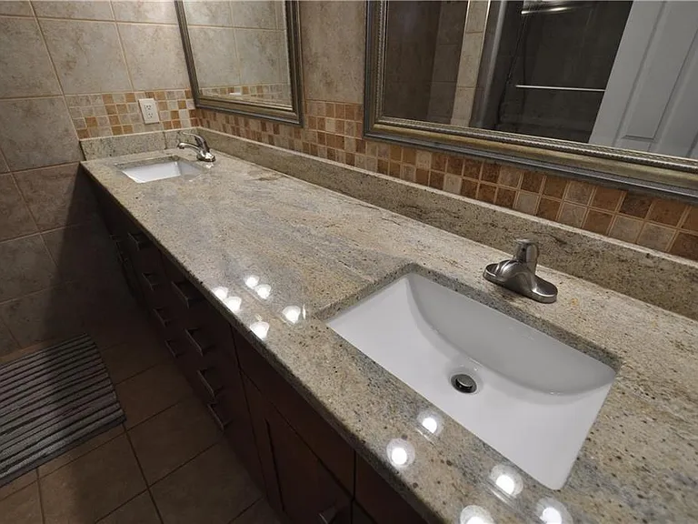 6851 Roswell Rd #D10 — Photo 16