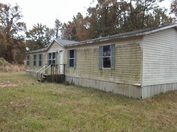 3rd image of 982 State Highway 212 W