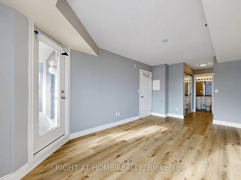 760 Sheppard Ave W #212 — Photo 21