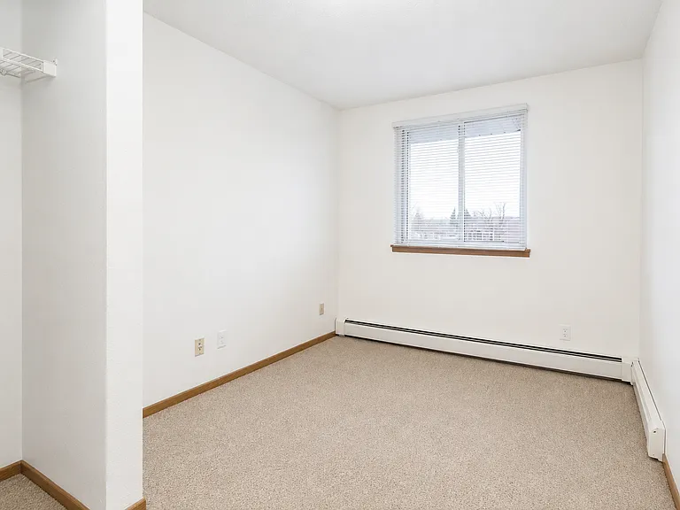 1011 5th Ave S #303 — Photo 15
