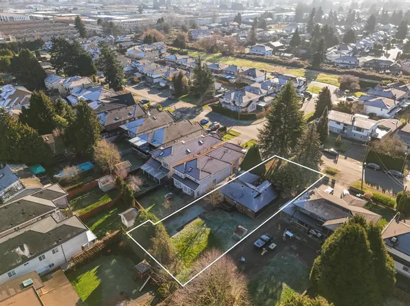 10331 Finlayson Dr, Richmond, BC V6X 1W8