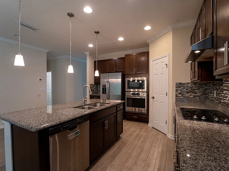 543 Aventurine Ave — Photo 28