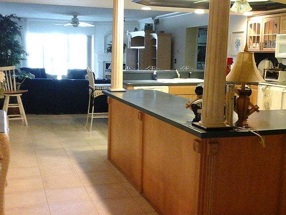 5th image of 544 Pinellas Bayway S APT 204