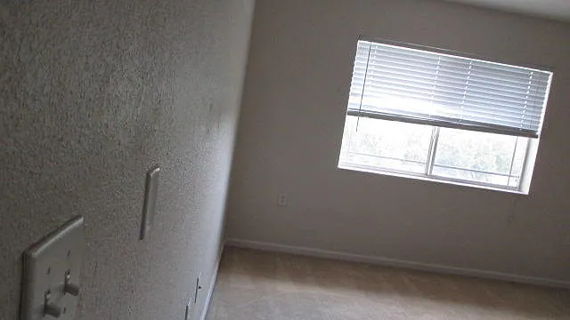 291 SW Palm Dr #303 — Photo 3