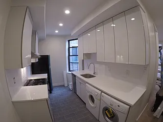 Rented by Uptown Flats LLC