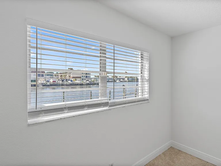 316 Southwind Ct #107 — Photo 10