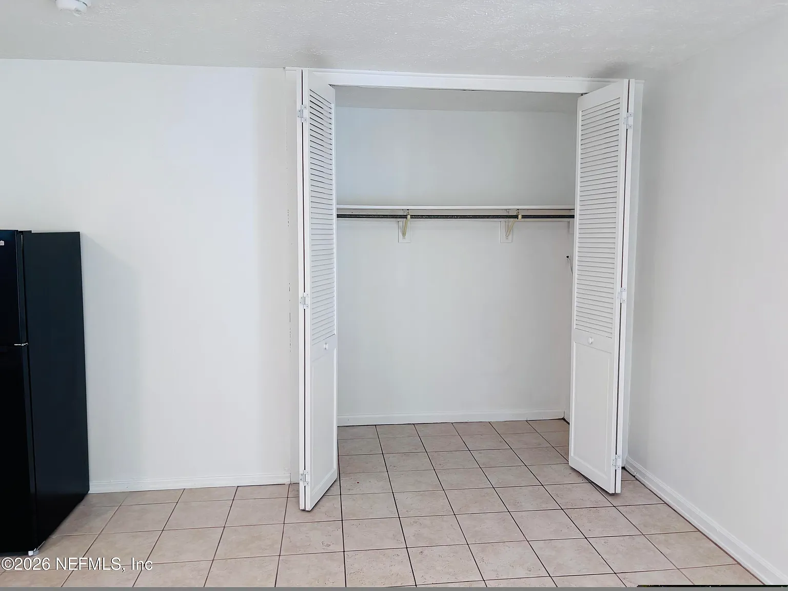 1 bed, 1.0 bath, 300 sqft, $950 — Photo 4
