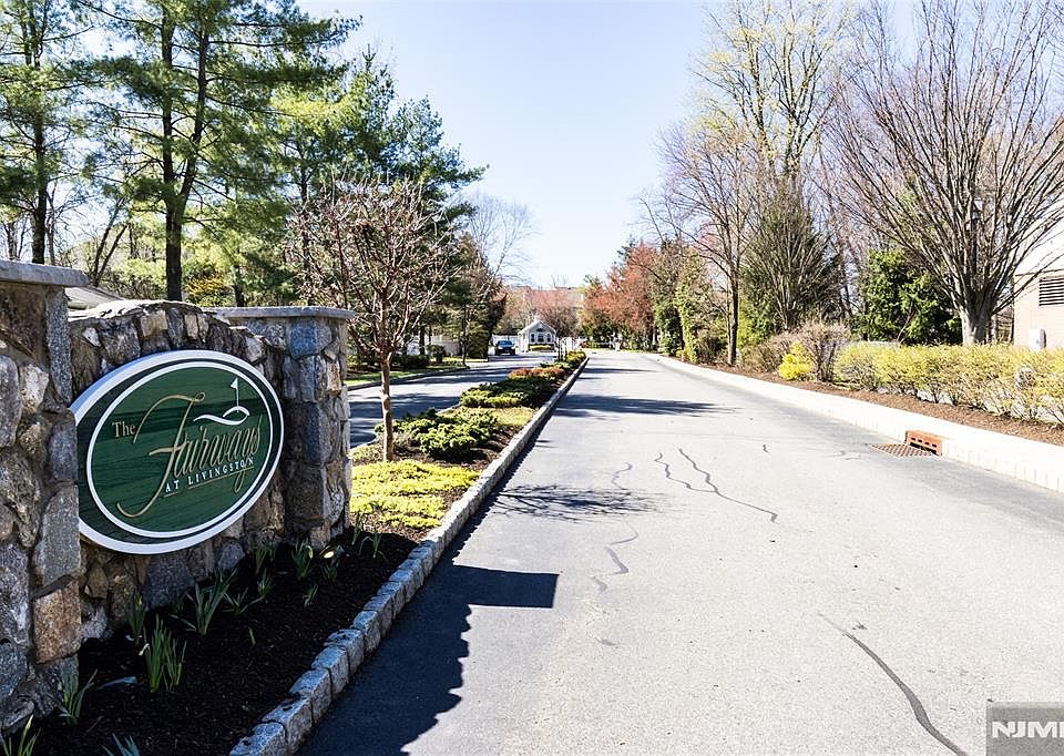 1st image of 97 Winged Foot Dr #101
