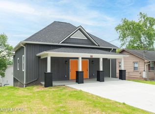 2642 Summit Ave, Knoxville, TN 37917