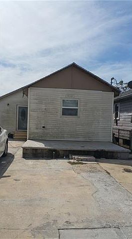 1st image of 3054 N Miro St