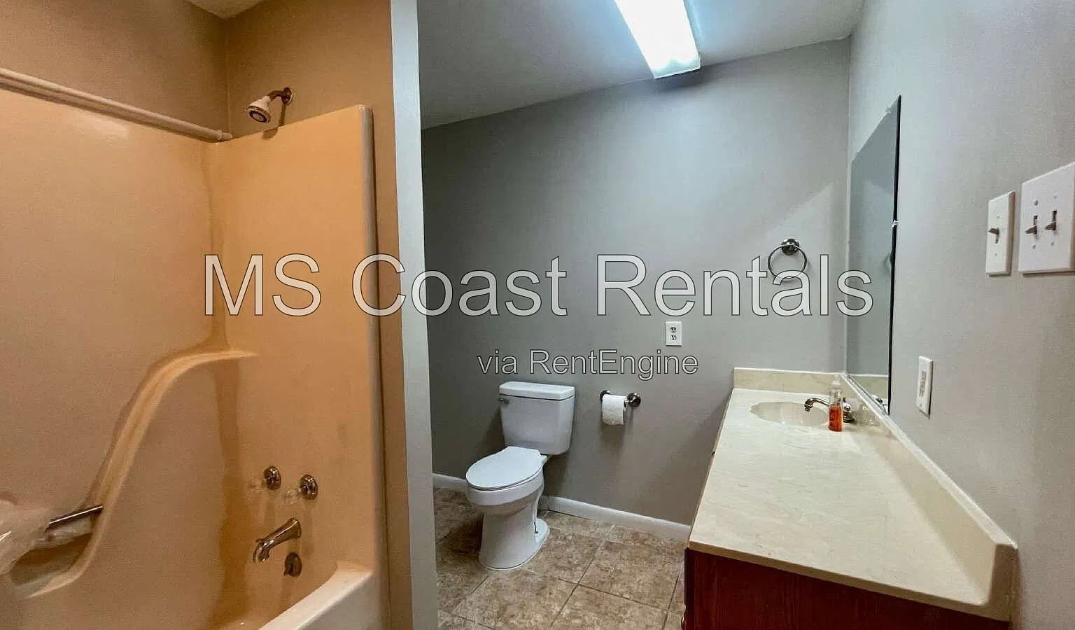 1 bed, 1.0 bath, 800 sqft, $950 — Photo 4