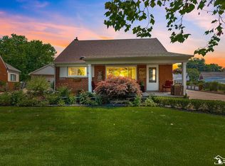 7561 Merrick St, Taylor, MI 48180