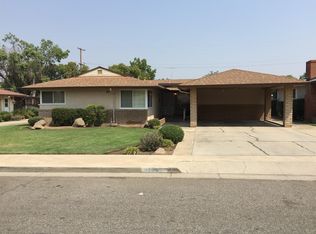 1146 W Weldon Ave, Fresno, CA