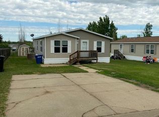 217 G St, Dickinson, ND 58601