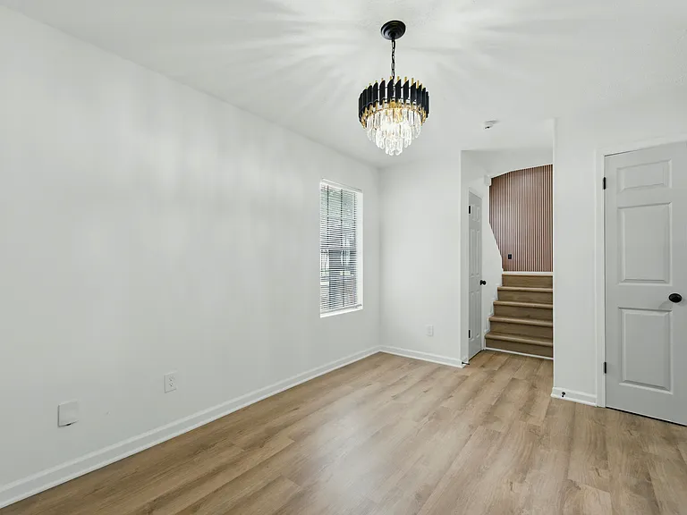 6300 Creekford Dr — Photo 6