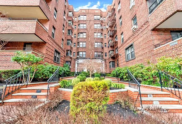 1st image of 69-40 Yellowstone Blvd #410