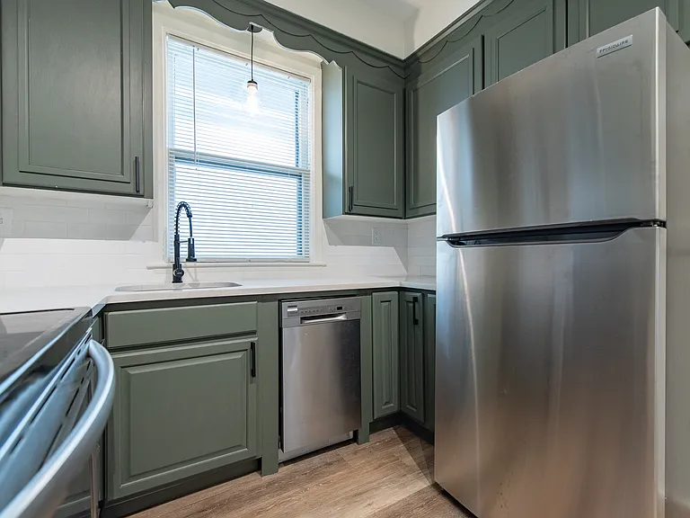372 Broadway #3 — Photo 4