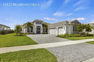 14823 Wildwood Circle Waterfront — Photo 1