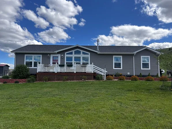 490 Cat Creek Rd, Sheridan, WY 82801