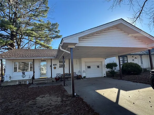 819 Lee St, Seminole, OK 74868