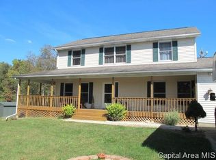 7575 Roberts Rd, New Berlin, IL 62670