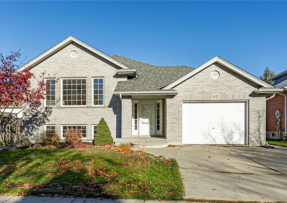 1st image of 62 Oriole Cres