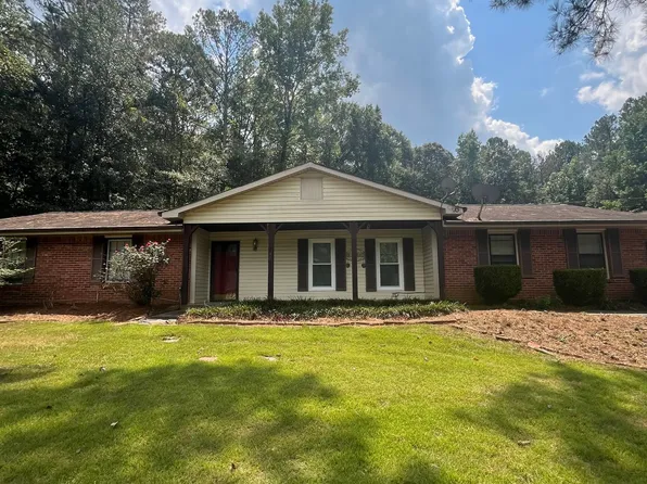 6570 Jones Rd S, Atlanta, GA 30349
