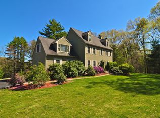 5 Castle Rd, Norfolk, MA 02056