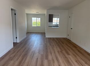 1960 S Sherbourne Dr #4, Los Angeles, CA 90034