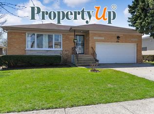 443 Courtesy Ln, Des Plaines, IL 60018