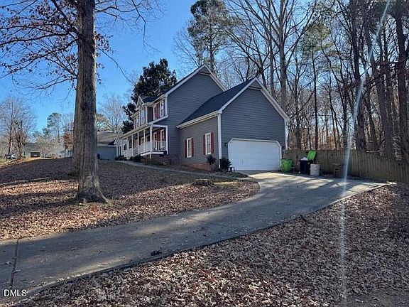 2nd image of 413 Cottonwood Ln