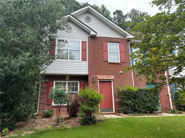 4235 Glen Iris Dr, Cumming, GA 30040