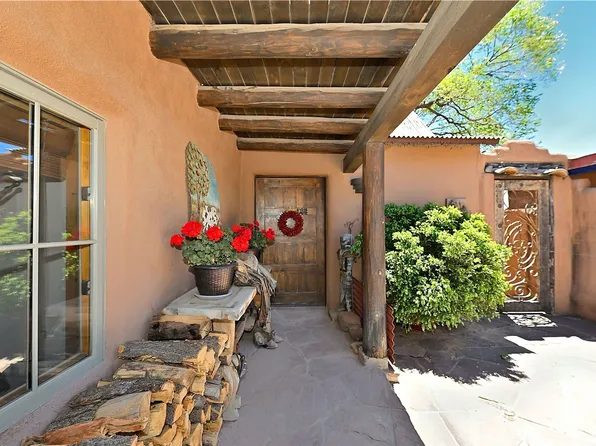 227 Rodriguez St, Santa Fe, NM 87501