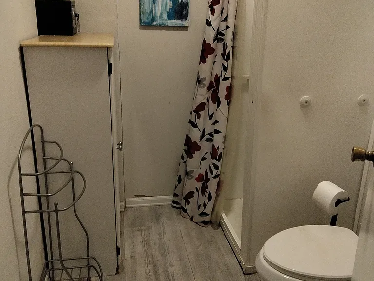 3048 Lunar St #7 — Photo 8